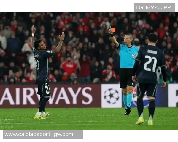 姆巴佩因左膝不适缺席对莱万特罗德里戈或将复出助球队